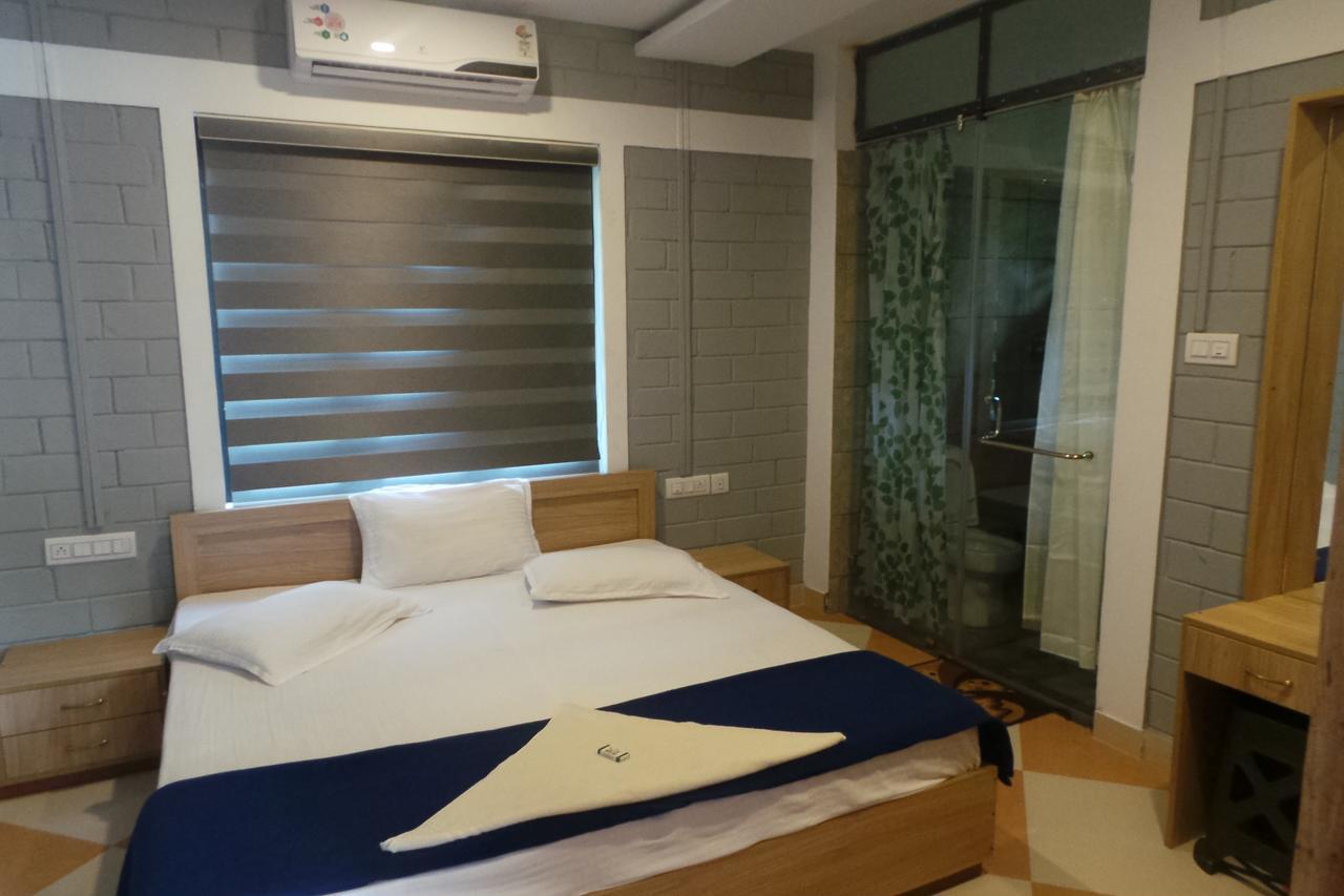 Kanthanpara Resorts Meppādi Esterno foto